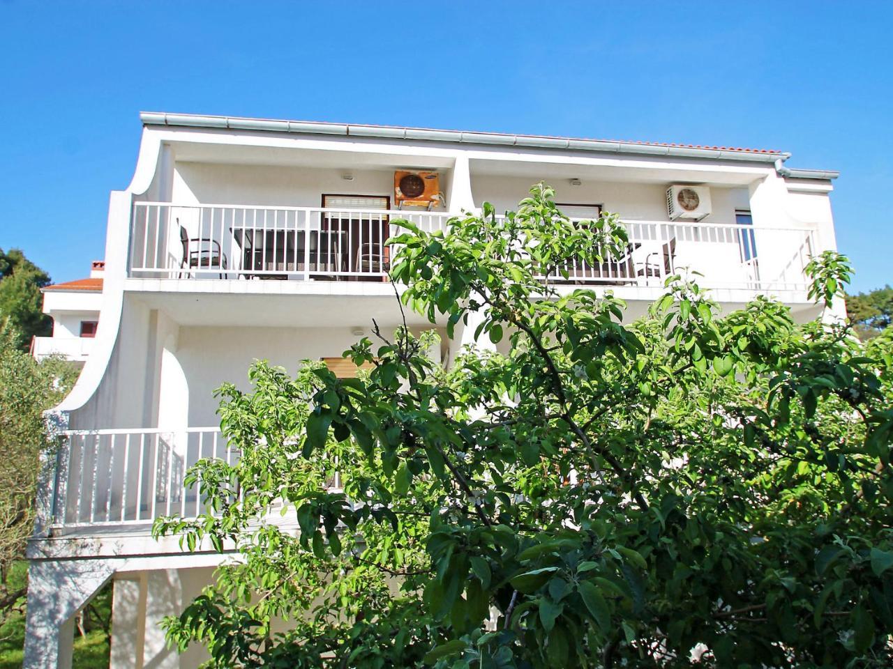 Apartment Fani-2 By Interhome Banjol Kültér fotó