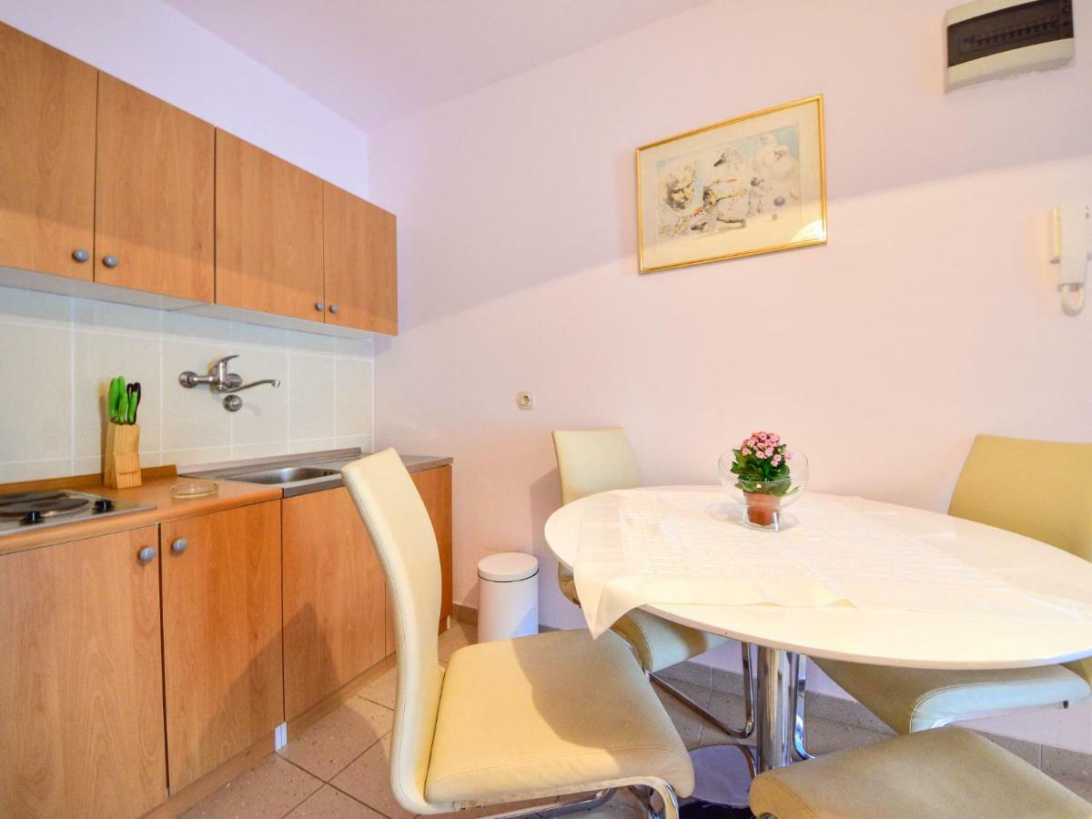Apartment Fani-2 By Interhome Banjol Kültér fotó